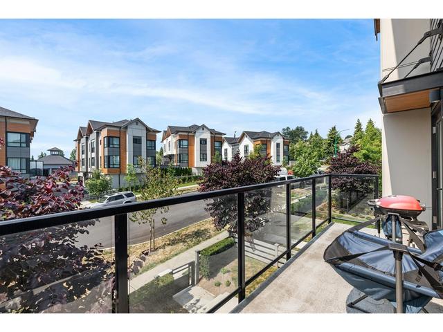 162 - 15111 Edmund Drive, House attached with 3 bedrooms, 3 bathrooms and 4 parking in Surrey BC | Image 35