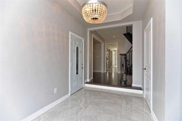 19 Gorman Ave, House detached with 4 bedrooms, 5 bathrooms and 2 parking in Vaughan ON | Image 4