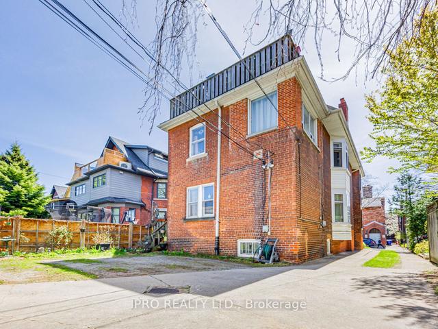 28 Hurndale Ave, House detached with 5 bedrooms, 4 bathrooms and 4 parking in Toronto ON | Image 10