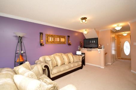 97 - 5223 Fairford Cres, Townhouse with 3 bedrooms, 3 bathrooms and 1 parking in Mississauga ON | Image 2