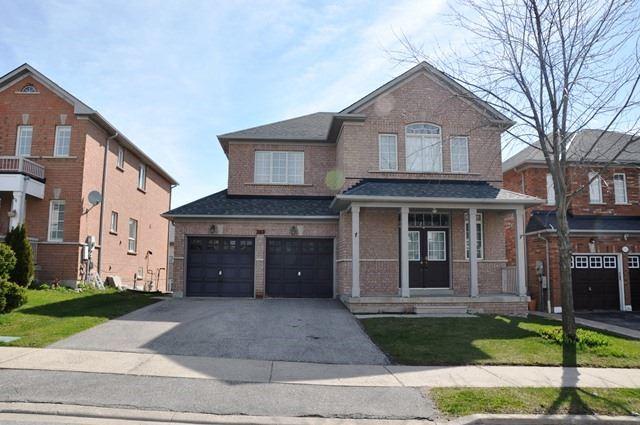 upper - 363 Coachwhip Tr, House detached with 4 bedrooms, 3 bathrooms and 4 parking in Newmarket ON | Image 1