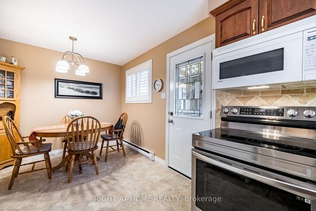 414 Paddington Cres N, House detached with 3 bedrooms, 2 bathrooms and 5 parking in Oshawa ON | Image 2