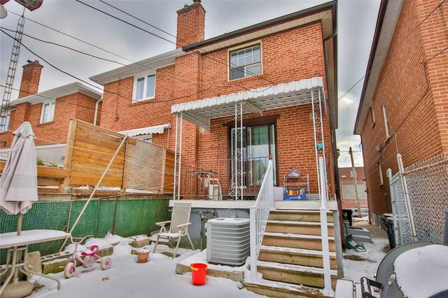 14 Lambert Ave, House semidetached with 3 bedrooms, 2 bathrooms and 1 parking in Toronto ON | Image 29
