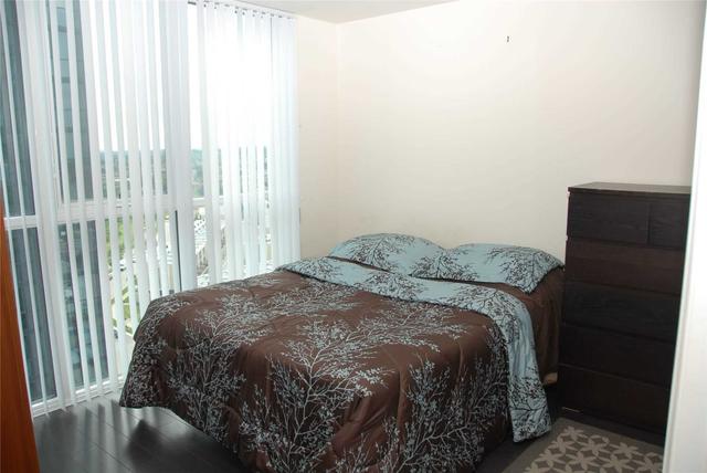 1209 - 55 Eglinton Ave W, Condo with 2 bedrooms, 2 bathrooms and 1 parking in Mississauga ON | Image 5