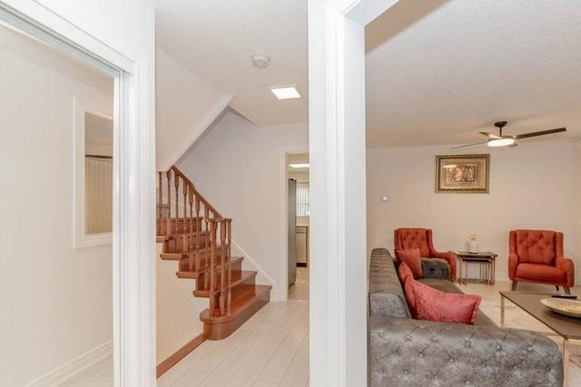 59 Orchid Dr, House detached with 4 bedrooms, 3 bathrooms and 6 parking in Brampton ON | Image 23