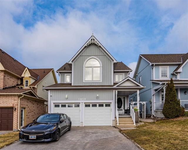1058 Keswick Crt, House detached with 4 bedrooms, 3 bathrooms and 6 parking in Oshawa ON | Image 1