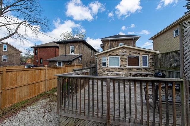 118 George Street, House detached with 6 bedrooms, 2 bathrooms and 2 parking in Brantford ON | Image 15