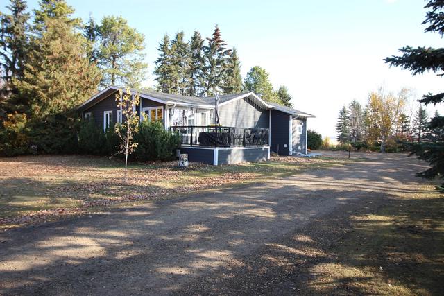 46219 Range Road 203, House detached with 3 bedrooms, 2 bathrooms and 10 parking in Camrose County AB | Image 1