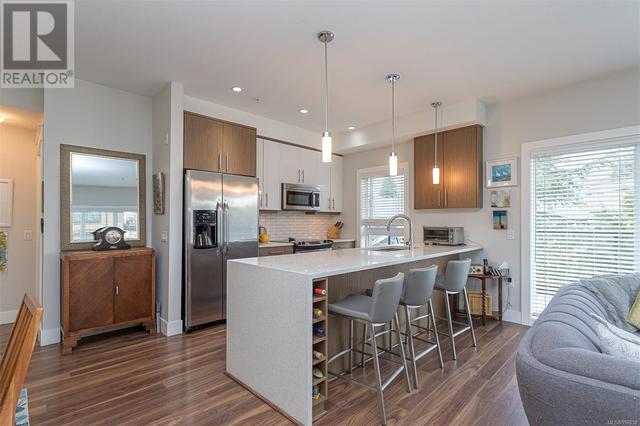 308 - 740 Travino Lane, Condo with 2 bedrooms, 2 bathrooms and 1 parking in Saanich BC | Image 1
