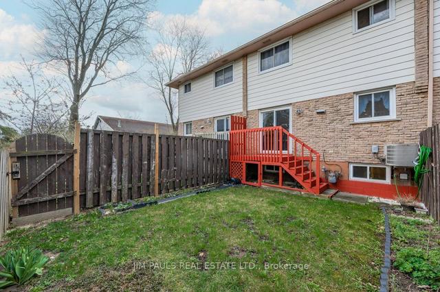 3 - 851 Stone Church Rd E, Townhouse with 3 bedrooms, 2 bathrooms and 2 parking in Hamilton ON | Image 29