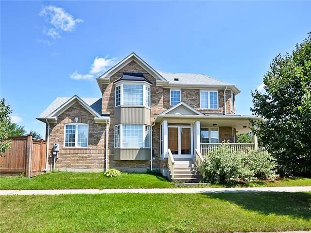 38 Staynor Cres, House detached with 3 bedrooms, 4 bathrooms and 4 parking in Markham ON | Image 2