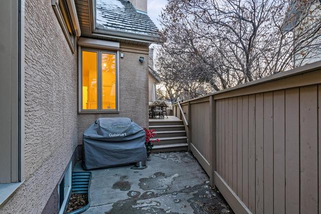 1122 Talon Avenue Sw, House detached with 5 bedrooms, 2 bathrooms and 4 parking in Calgary AB | Image 48
