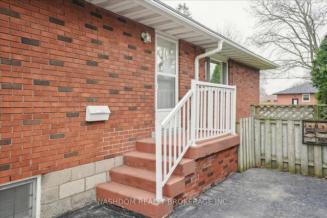 165 West 27th St, House detached with 3 bedrooms, 1 bathrooms and 3 parking in Hamilton ON | Image 23