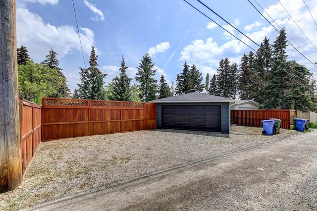 3756 36 Avenue Sw, House detached with 6 bedrooms, 2 bathrooms and 5 parking in Calgary AB | Image 23