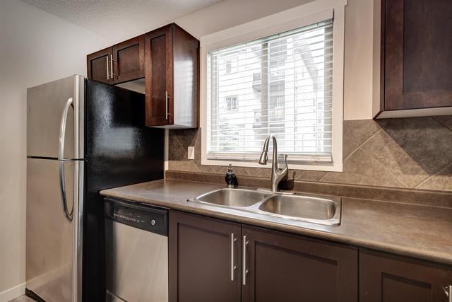 4116 - 16969 24 Street Sw, Condo with 2 bedrooms, 2 bathrooms and 1 parking in Calgary AB | Image 5