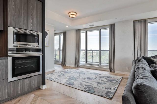 1702 - 609 Avenue Rd, Condo with 2 bedrooms, 3 bathrooms and 2 parking in Toronto ON | Image 6