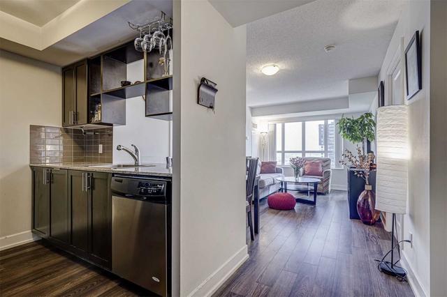 706 - 6 Eva Rd, Condo with 2 bedrooms, 2 bathrooms and 1 parking in Toronto ON | Image 23
