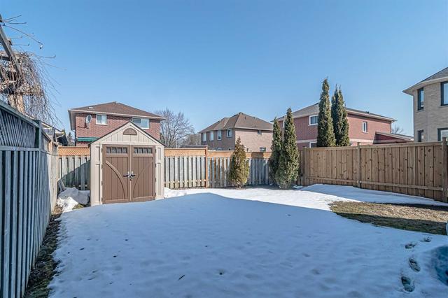 6 Caleche Ave, House detached with 3 bedrooms, 3 bathrooms and 3 parking in Clarington ON | Image 14
