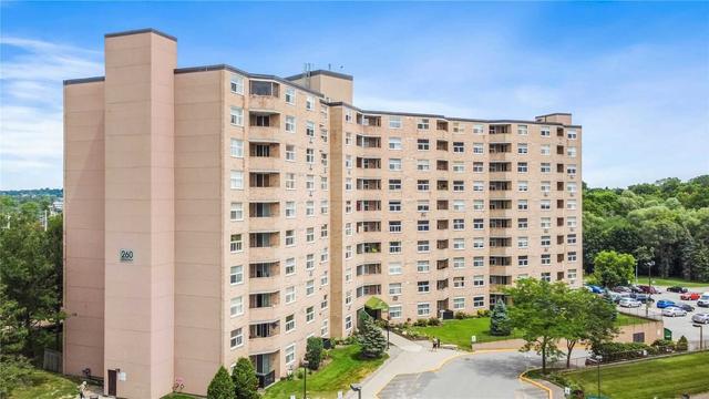 811 - 260 Davis Dr, Condo with 2 bedrooms, 1 bathrooms and 2 parking in Newmarket ON | Card Image