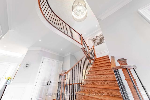 42 Puccini Dr, House detached with 5 bedrooms, 7 bathrooms and 21 parking in Richmond Hill ON | Image 7