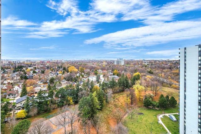 2007 - 10 Martha Eaton Way, Condo with 2 bedrooms, 2 bathrooms and 2 parking in Toronto ON | Image 21
