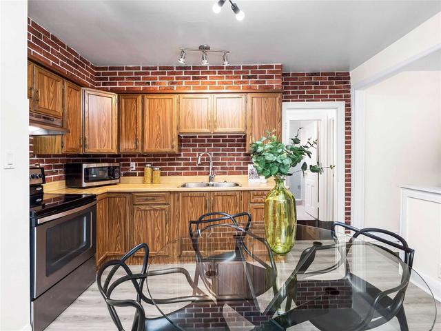 114 Pitt Ave, House detached with 2 bedrooms, 2 bathrooms and 2 parking in Toronto ON | Image 28