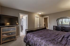 27 Sunrise Crescent Se, House detached with 3 bedrooms, 3 bathrooms and 4 parking in Calgary AB | Image 20
