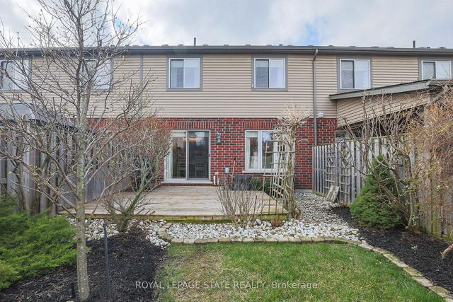 4883 Adam Crt, House attached with 3 bedrooms, 3 bathrooms and 3 parking in Lincoln ON | Image 24