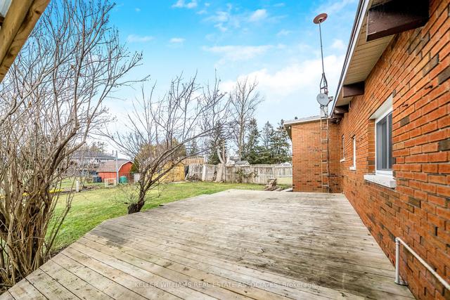 8 Terry St, House detached with 3 bedrooms, 2 bathrooms and 8 parking in Caledon ON | Image 24