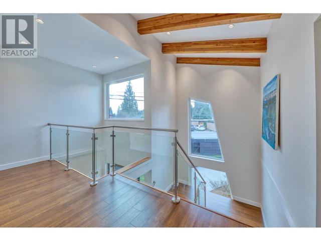 3606 Edgemont Boulevard, House detached with 7 bedrooms, 6 bathrooms and 5 parking in North Vancouver BC | Image 17
