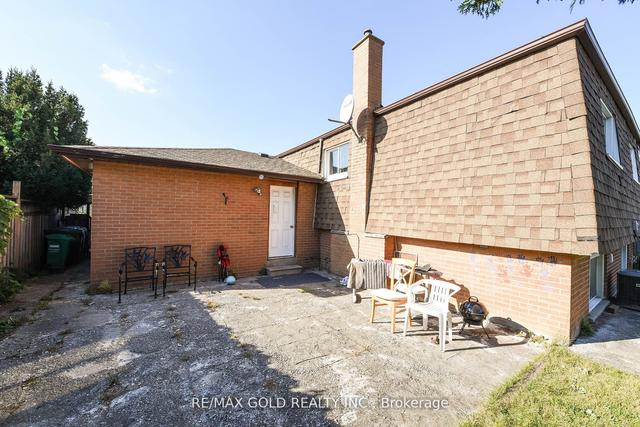 3630 Brandon Gate Dr, House detached with 3 bedrooms, 3 bathrooms and 7 parking in Mississauga ON | Image 23