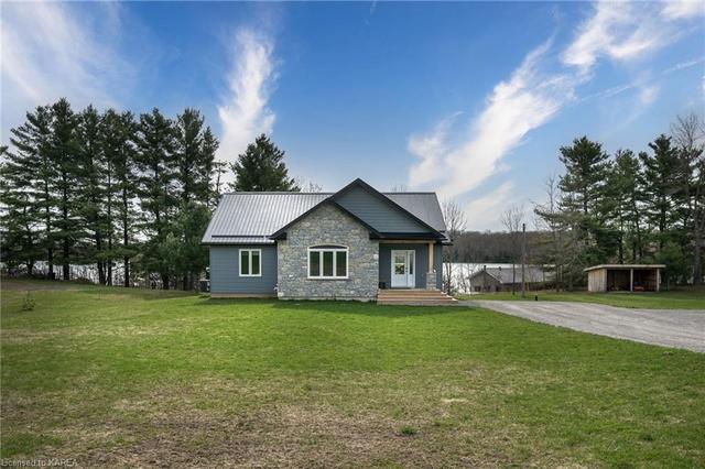 616 County Road 13, House detached with 4 bedrooms, 3 bathrooms and null parking in Stone Mills ON | Image 1