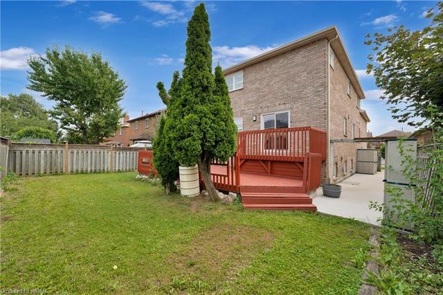 19 Kentucky Street, House detached with 5 bedrooms, 4 bathrooms and null parking in Brampton ON | Image 37