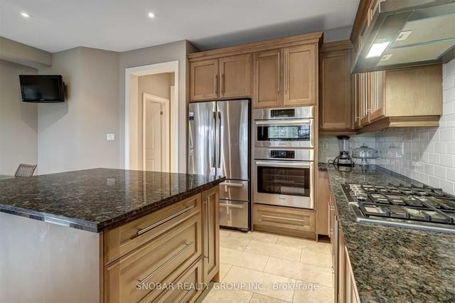 15 - 208 La Rose Ave, Townhouse with 3 bedrooms, 4 bathrooms and 2 parking in Toronto ON | Image 4