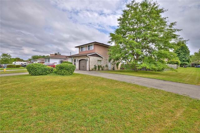67 Lindbergh Drive, House detached with 3 bedrooms, 1 bathrooms and 7 parking in Fort Erie ON | Image 7