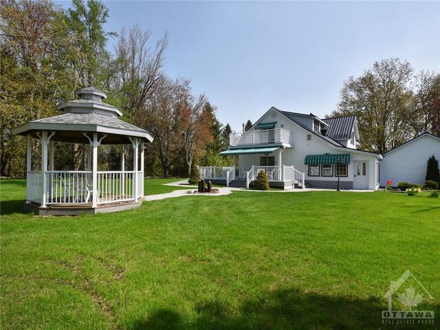 2940 County 20 Road, House detached with 4 bedrooms, 4 bathrooms and 10 parking in North Glengarry ON | Image 26