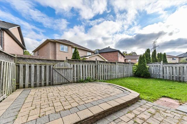13 Rouge Fairway St, House detached with 4 bedrooms, 3 bathrooms and 2 parking in Markham ON | Image 20