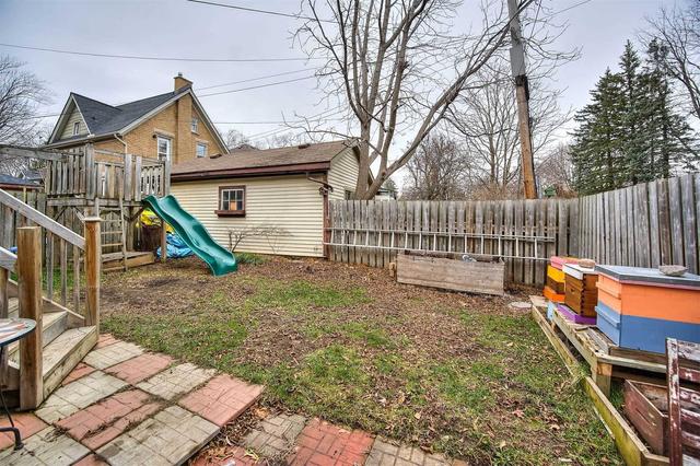 234 Weber St E, House detached with 3 bedrooms, 2 bathrooms and 2 parking in Kitchener ON | Image 24