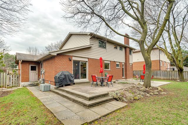 8 Towercrest Dr, House detached with 4 bedrooms, 4 bathrooms and 4 parking in Toronto ON | Image 33