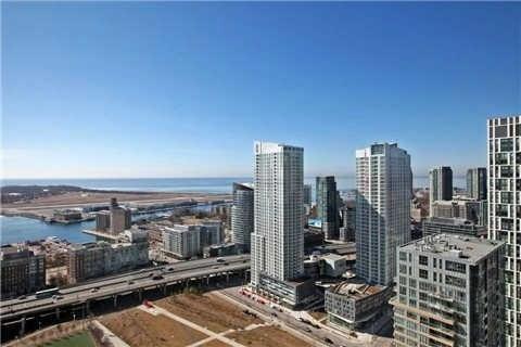 4106 - 15 Iceboat Terr, Condo with 2 bedrooms, 2 bathrooms and 1 parking in Toronto ON | Image 13
