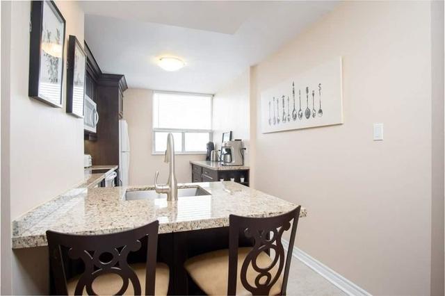 1213 - 700 Dynes Rd, Condo with 2 bedrooms, 2 bathrooms and 2 parking in Burlington ON | Image 37