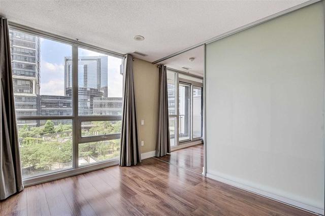 801 - 23 Sheppard Ave E, Condo with 1 bedrooms, 1 bathrooms and 0 parking in Toronto ON | Image 6