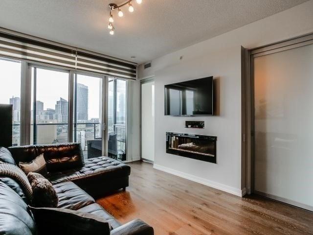 809 - 90 Parklawn Rd, Condo with 1 bedrooms, 1 bathrooms and 1 parking in Toronto ON | Image 23