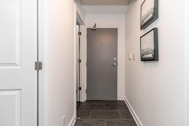 1201 - 397 Front St, Condo with 1 bedrooms, 1 bathrooms and 1 parking in Toronto ON | Image 12