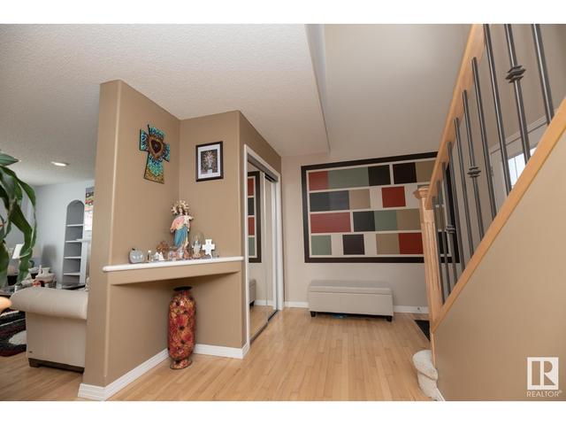 643 61 St Sw, House detached with 3 bedrooms, 2 bathrooms and 4 parking in Edmonton AB | Image 16