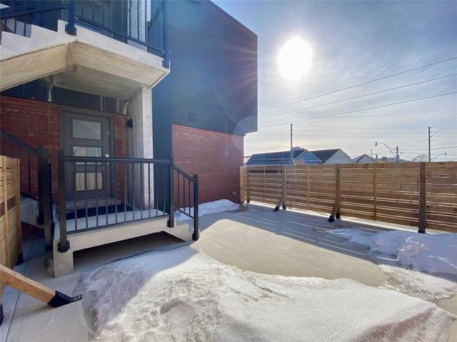 unit 3 - 2036 Davenport Rd, House detached with 2 bedrooms, 1 bathrooms and 1 parking in Toronto ON | Image 7