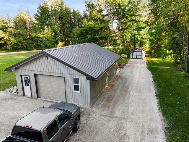167 Maryville Lake Road, House detached with 4 bedrooms, 2 bathrooms and null parking in South Bruce Peninsula ON | Image 16