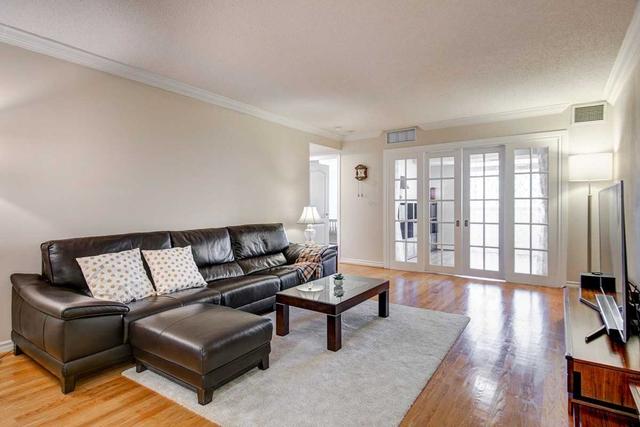 2317 - 18 Sommerset Way, Condo with 2 bedrooms, 2 bathrooms and 1 parking in Toronto ON | Image 30