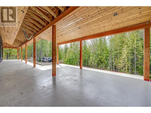 40 Lidstone Road, House detached with 7 bedrooms, 4 bathrooms and 40 parking in North Okanagan F BC | Image 25