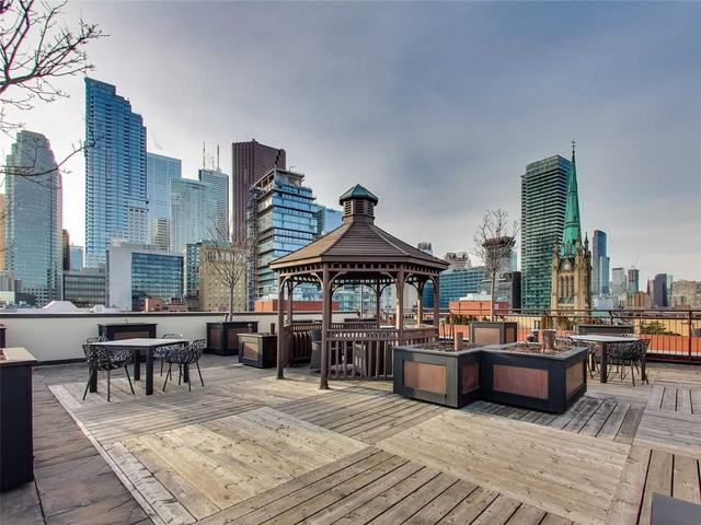 215 - 80 Front St E, Condo with 2 bedrooms, 2 bathrooms and 1 parking in Toronto ON | Image 31